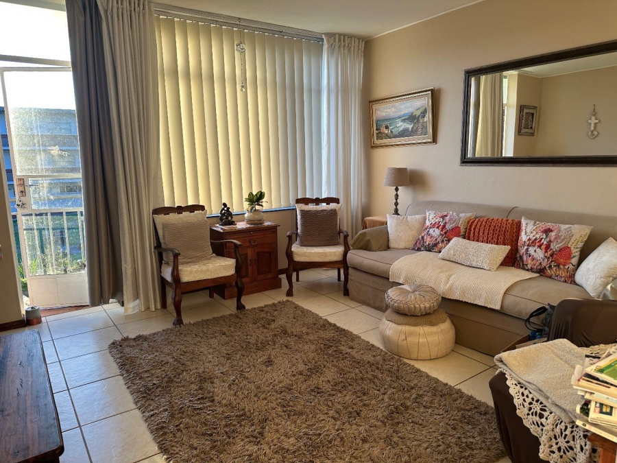 2 Bedroom Property for Sale in Chrismar Western Cape